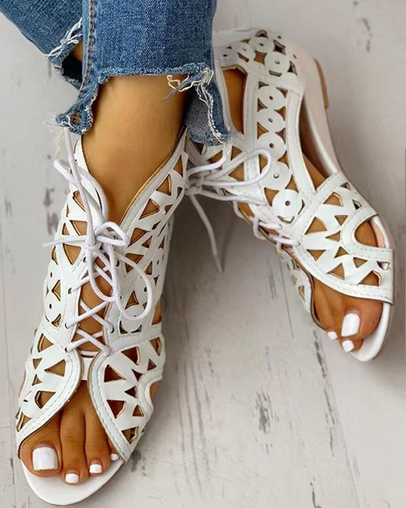 Casual orthopedische platte sandalen met uitsparingen - By La Bella Vie