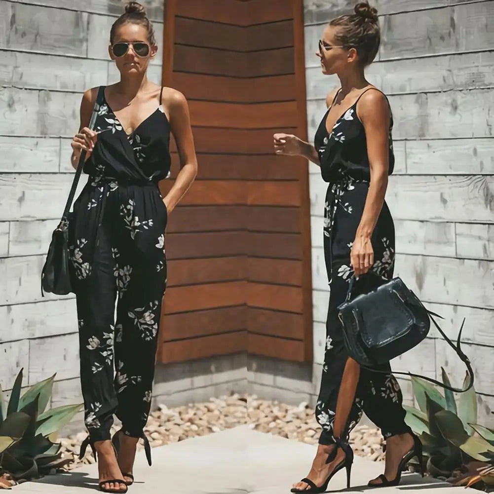 Layla - bloemenprint jumpsuit met bandjes - By La Bella Vie