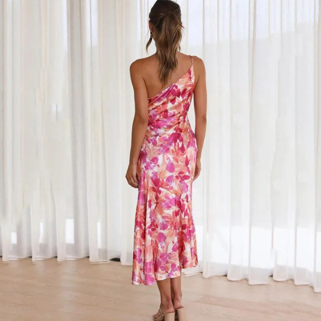 Elegante off-shoulder bloemen maxi jurk