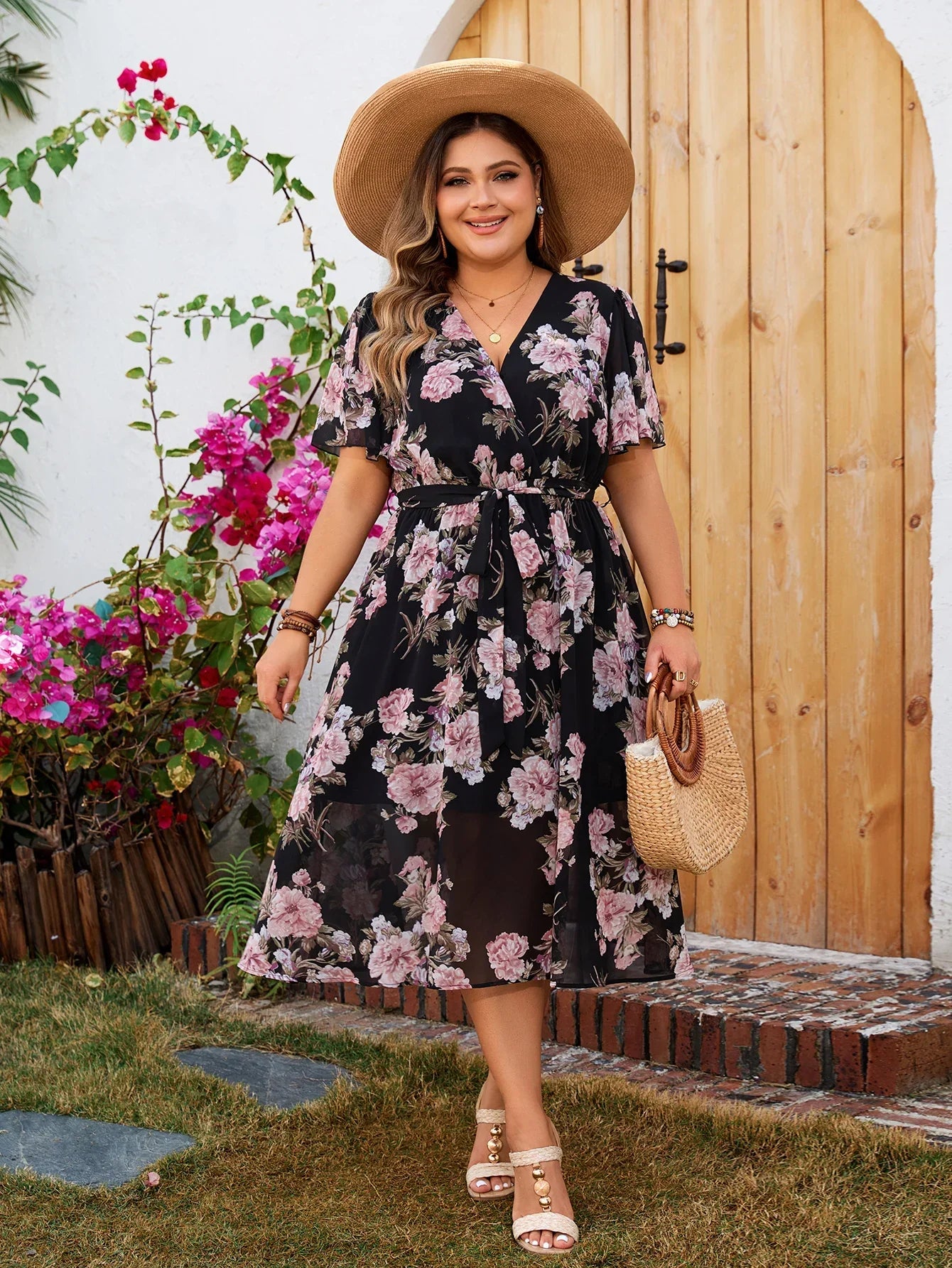 Alexa - V-hals bloemenprint plus size midi-jurk