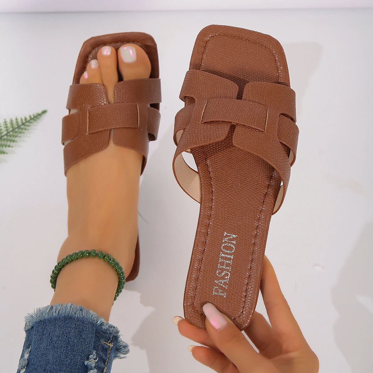 Casual outdoor zomerslippers - By La Bella Vie