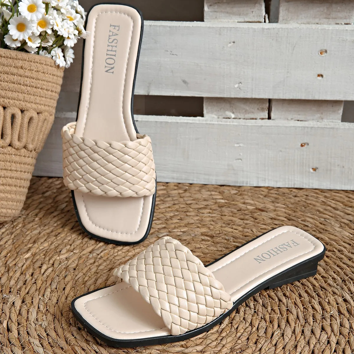 Casual outdoor zomerslippers - By La Bella Vie