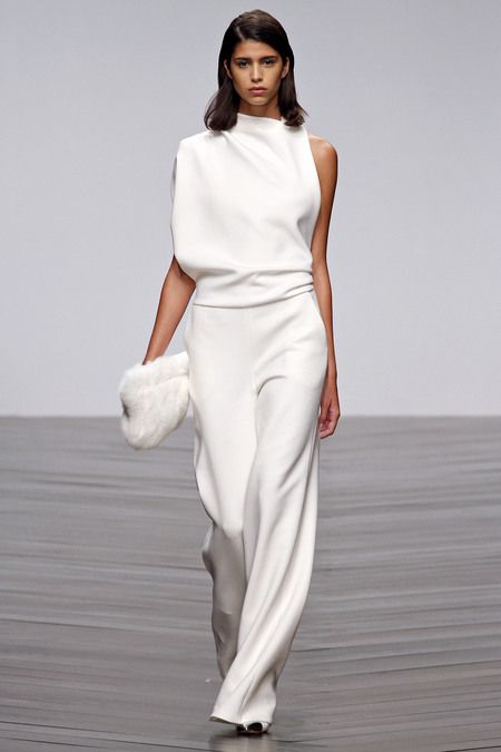 Kyra - elegante asymmetrische jumpsuit - By La Bella Vie