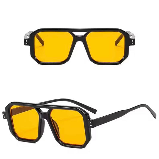 Oranje Vintage Brand Designer Square Sunglasses Women For Men Fashion Popular Luxury Sun Glasses Punk Rivet Double Color Eyeglasses