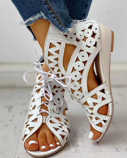 Casual orthopedische platte sandalen met uitsparingen - By La Bella Vie