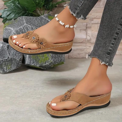 Casual orthopedische bloemen slippers - By La Bella Vie