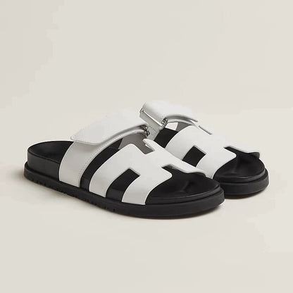 Stijlvolle zomerse sandalen met bandjes - By La Bella Vie