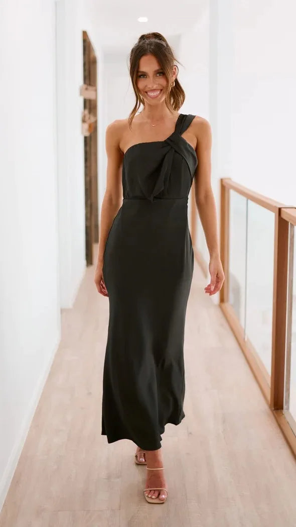 Aria – One Shoulder Satijnen Maxi Jurk [Bruiloft Gast]